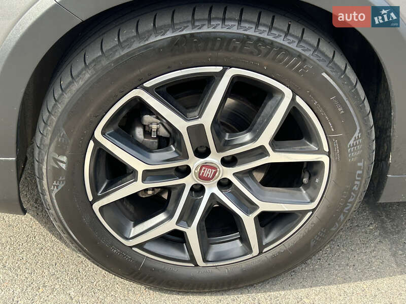 Хэтчбек Fiat Tipo Cross 2020 в Николаеве