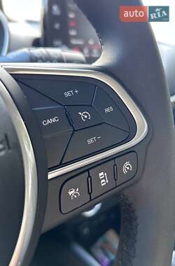 Хэтчбек Fiat Tipo Cross 2022 в 