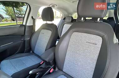 Хэтчбек Fiat Tipo Cross 2022 в 