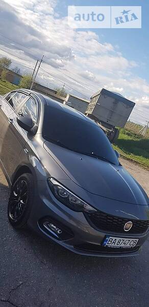 Седан Fiat Tipo 2019 в 