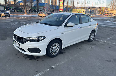 Седан Fiat Tipo 2019 в Киеве