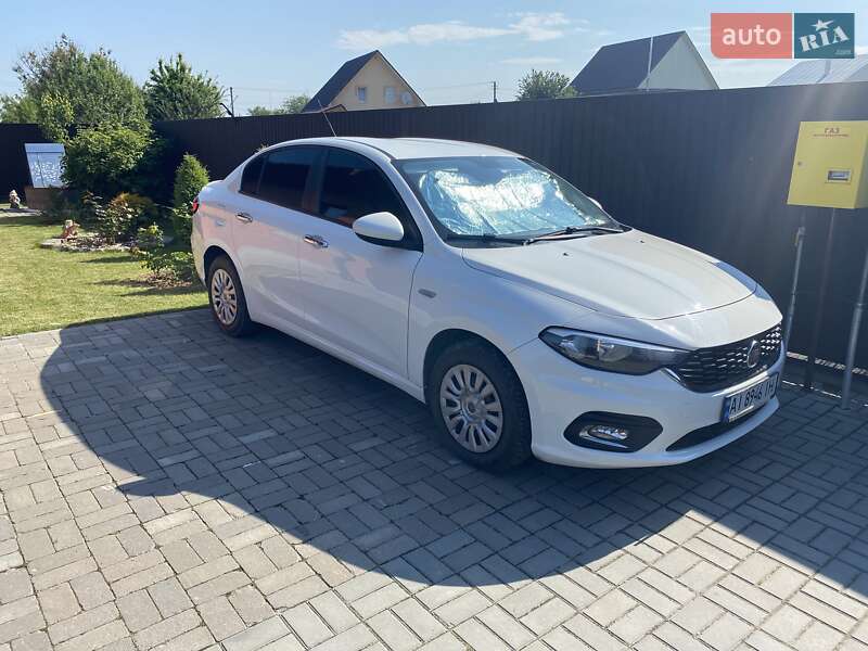 Седан Fiat Tipo 2019 в Василькове