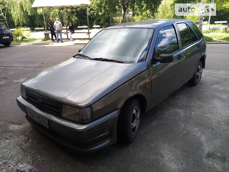 Хэтчбек Fiat Tipo 1990 в Житомире