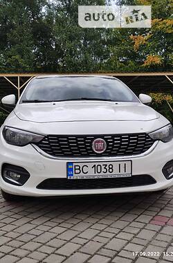 Седан Fiat Tipo 2019 в Львове