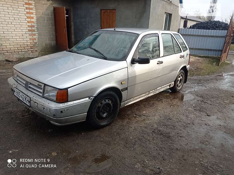 Хэтчбек Fiat Tipo 1987 в Луцке