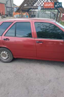Седан Fiat Tipo 1992 в Кременчуге Седан Fiat Tipo 1992 в Кременчуге