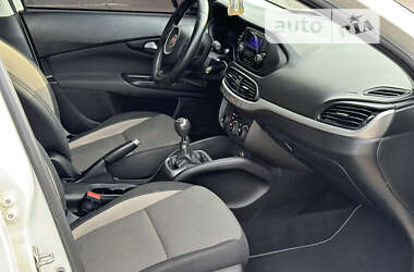 Седан Fiat Tipo 2019 в 