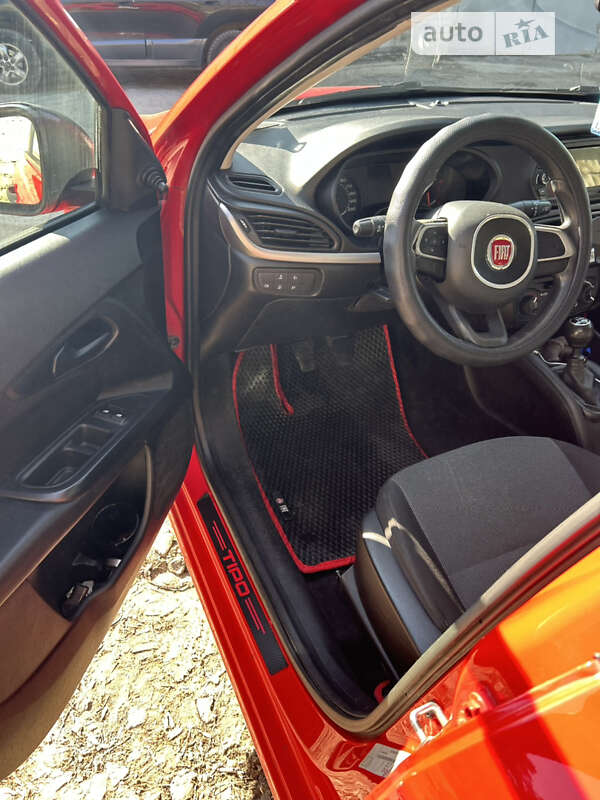 Седан Fiat Tipo 2019 в Киеве