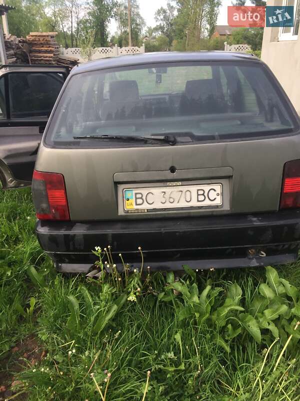 Хэтчбек Fiat Tipo 1992 в Ивано-Франковске