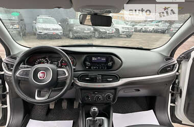 Седан Fiat Tipo 2020 в Виннице