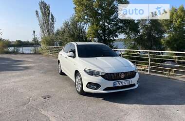 Седан Fiat Tipo 2017 в 