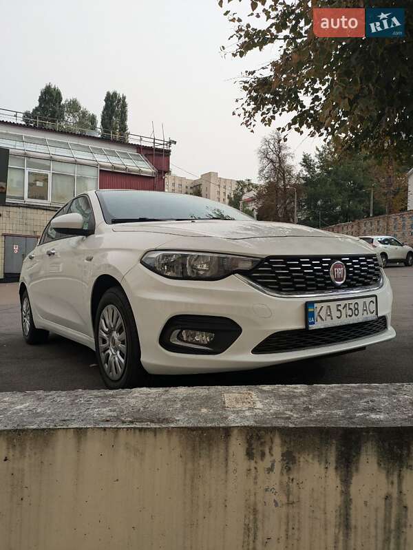 Седан Fiat Tipo 2019 в Киеве