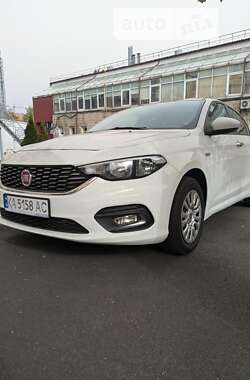 Седан Fiat Tipo 2019 в Киеве