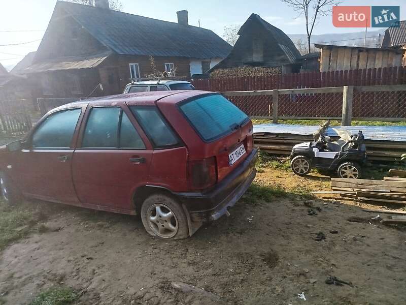Хэтчбек Fiat Tipo 1989 в Ивано-Франковске