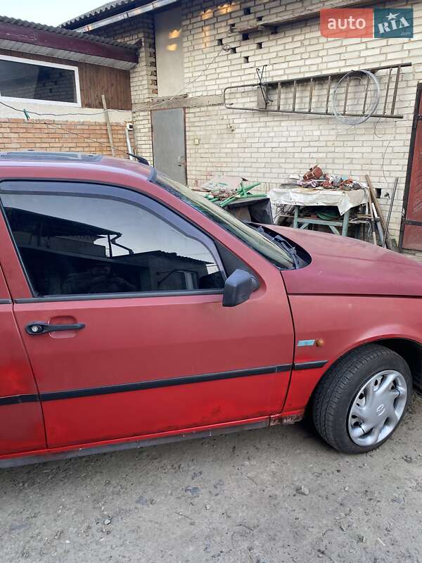 Хэтчбек Fiat Tipo 1994 в Львове