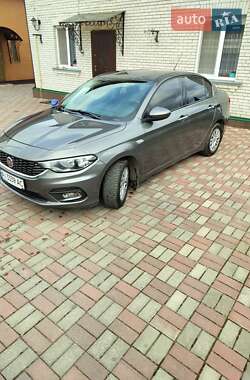 Седан Fiat Tipo 2016 в 