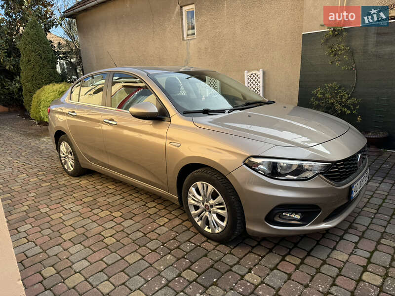 Седан Fiat Tipo 2017 в 