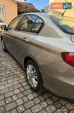 Седан Fiat Tipo 2017 в 
