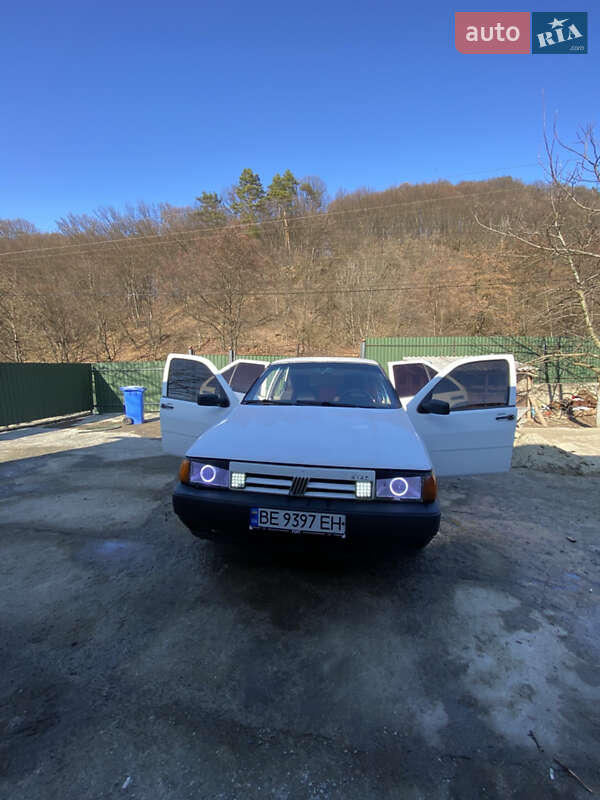 Хэтчбек Fiat Tipo 1989 в Мукачево