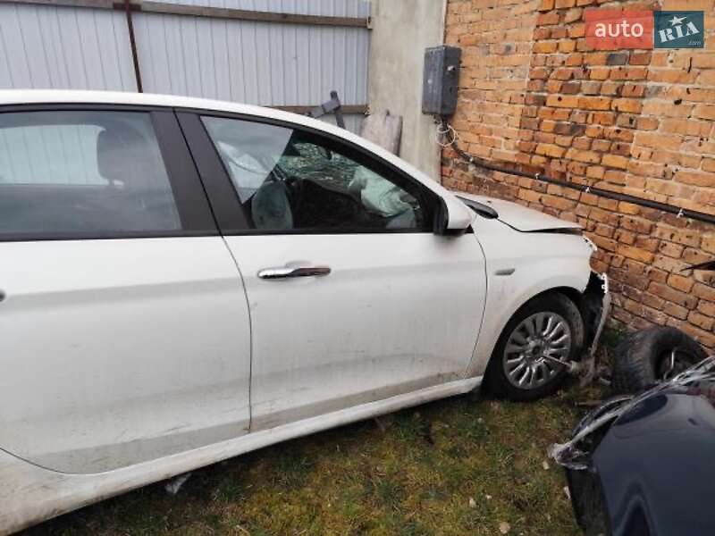 Fiat Tipo 2019 Fiat Tipo 2019