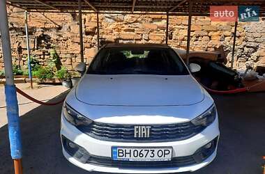 Седан Fiat Tipo 2021 в 