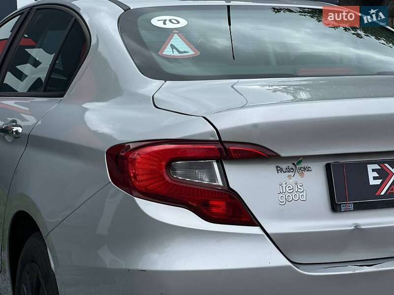 Седан Fiat Tipo 2017 в Львове