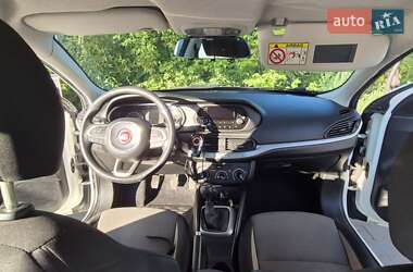 Седан Fiat Tipo 2019 в 