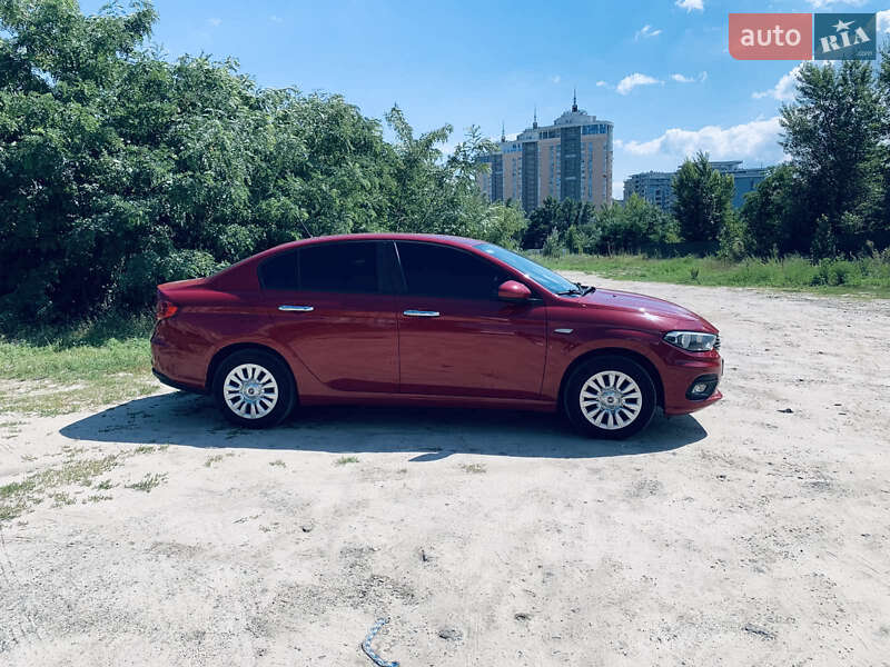 Седан Fiat Tipo 2019 в Киеве