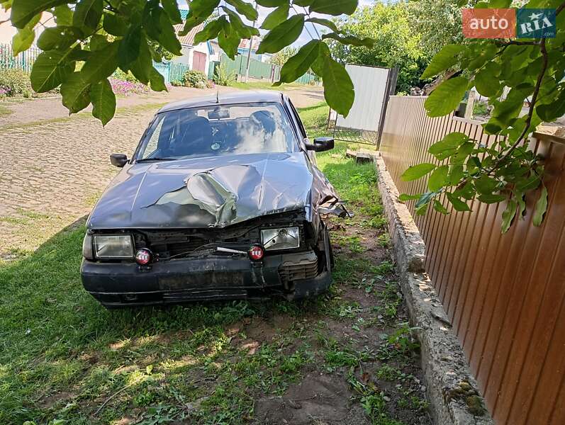 Хэтчбек Fiat Tipo 1991 в Умани фото 14 Хэтчбек Fiat Tipo 1991 в Умани