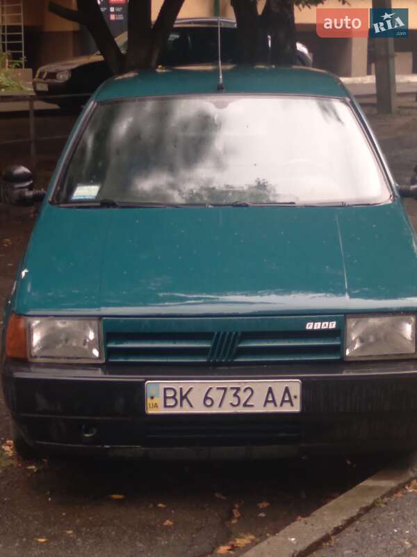 Хетчбек Fiat Tipo 1992 в Чернівцях