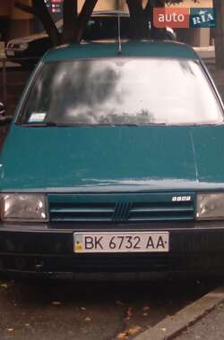 Хэтчбек Fiat Tipo 1992 в 