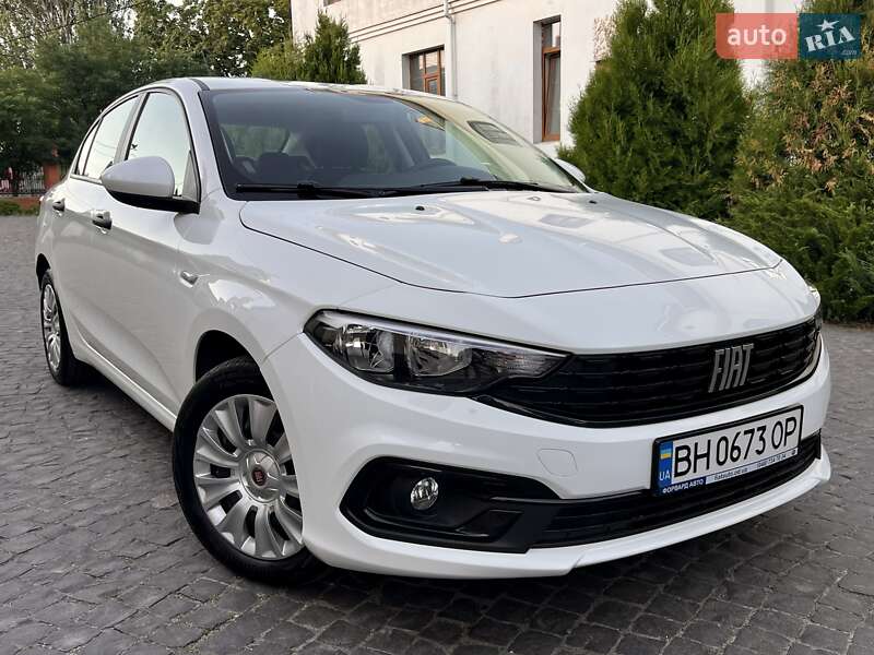 Седан Fiat Tipo 2021 в 