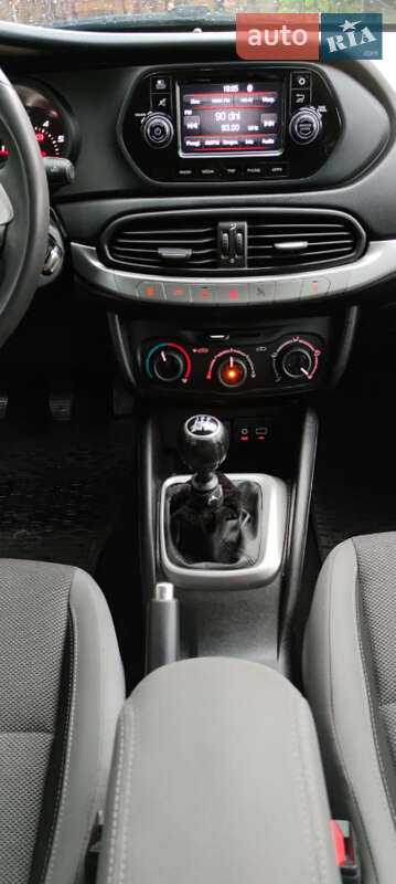 Седан Fiat Tipo 2017 в Киеве