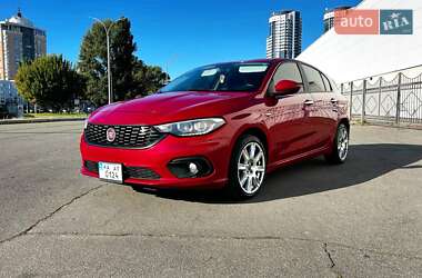 Хэтчбек Fiat Tipo 2020 в Киеве