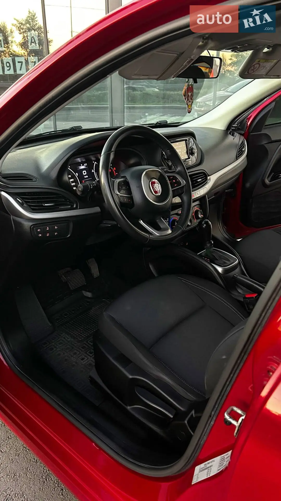 2020 Fiat Tipo - мініатюра 19
