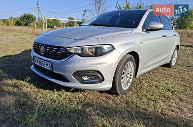 Седан Fiat Tipo 2018 в 