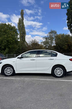 Седан Fiat Tipo 2016 в 