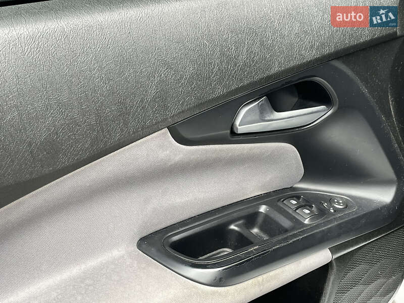 Седан Fiat Tipo 2016 в Києві фото 21 Седан Fiat Tipo 2016 в Києві