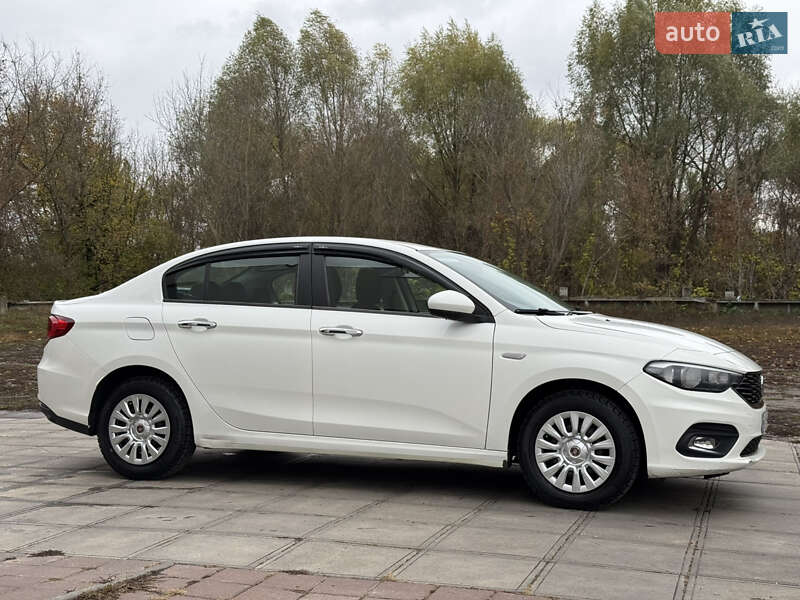 Седан Fiat Tipo 2020 в Смеле