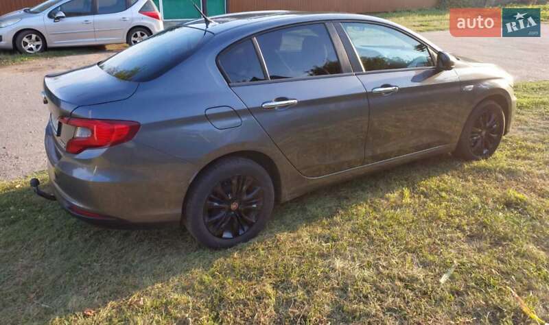 Fiat Tipo 2019 Fiat Tipo 2019