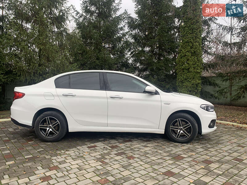 Седан Fiat Tipo 2016 в Дніпрі