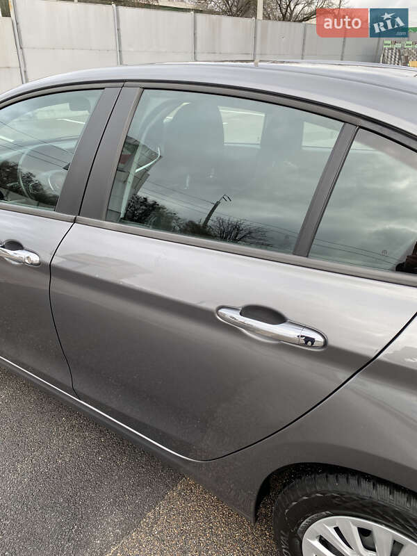 Седан Fiat Tipo 2020 в Киеве фото 19 Седан Fiat Tipo 2020 в Киеве