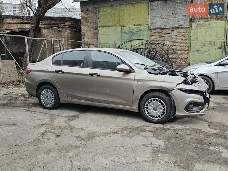 Fiat Tipo 2021 Fiat Tipo 2021