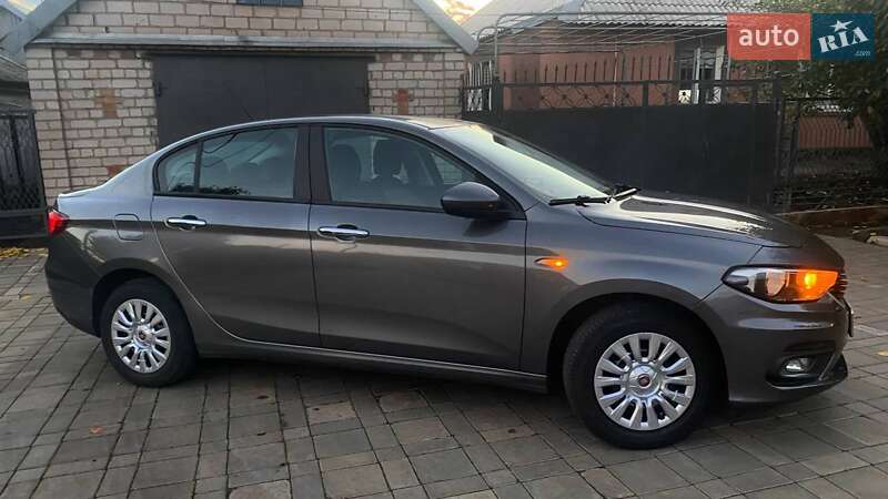 Седан Fiat Tipo 2018 в Кривом Роге