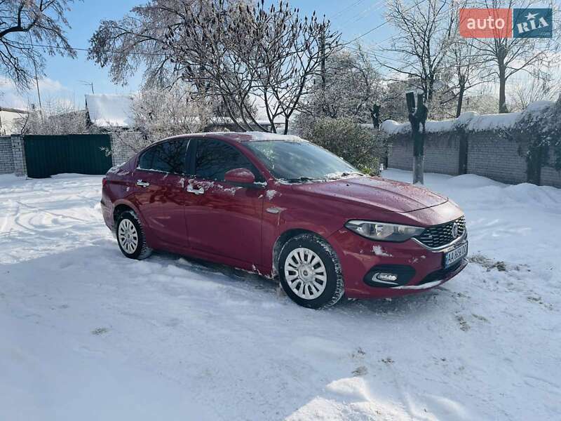 Седан Fiat Tipo 2019 в Киеве