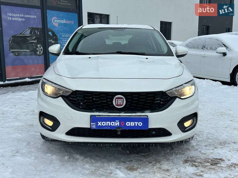 Седан Fiat Tipo 2019 в Виннице