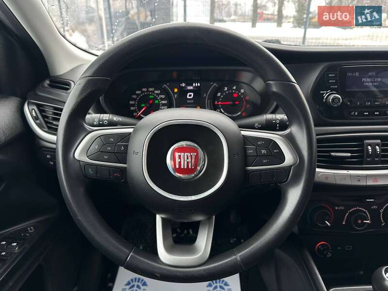 Седан Fiat Tipo 2019 в Виннице