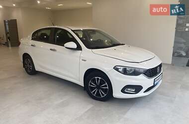 Седан Fiat Tipo 2019 в Ирпене