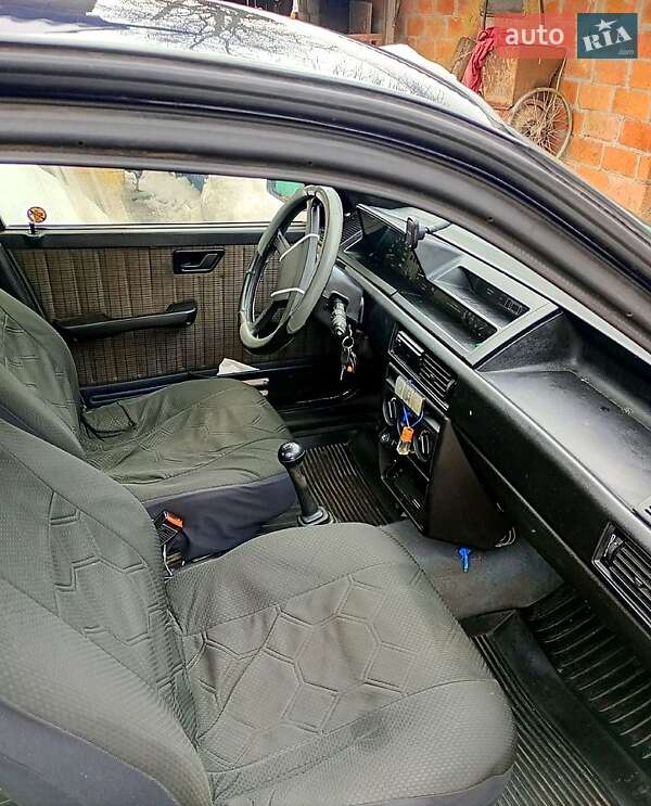 Хэтчбек Fiat Tipo 1988 в Гадяче фото 5 Хэтчбек Fiat Tipo 1988 в Гадяче
