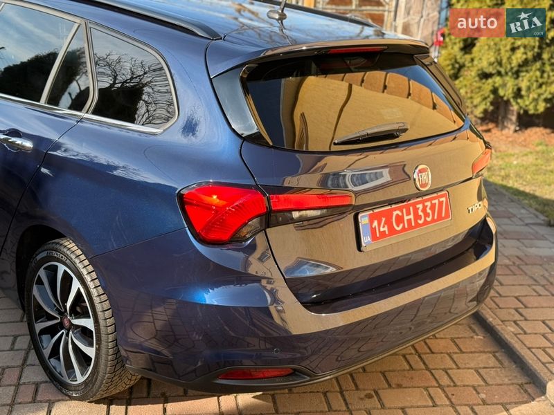 Универсал Fiat Tipo 2017 в Ивано-Франковске